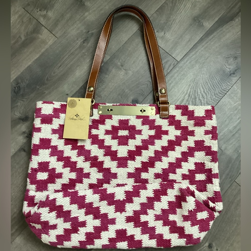 NWT Patricia Nash Magenta Chennai tote